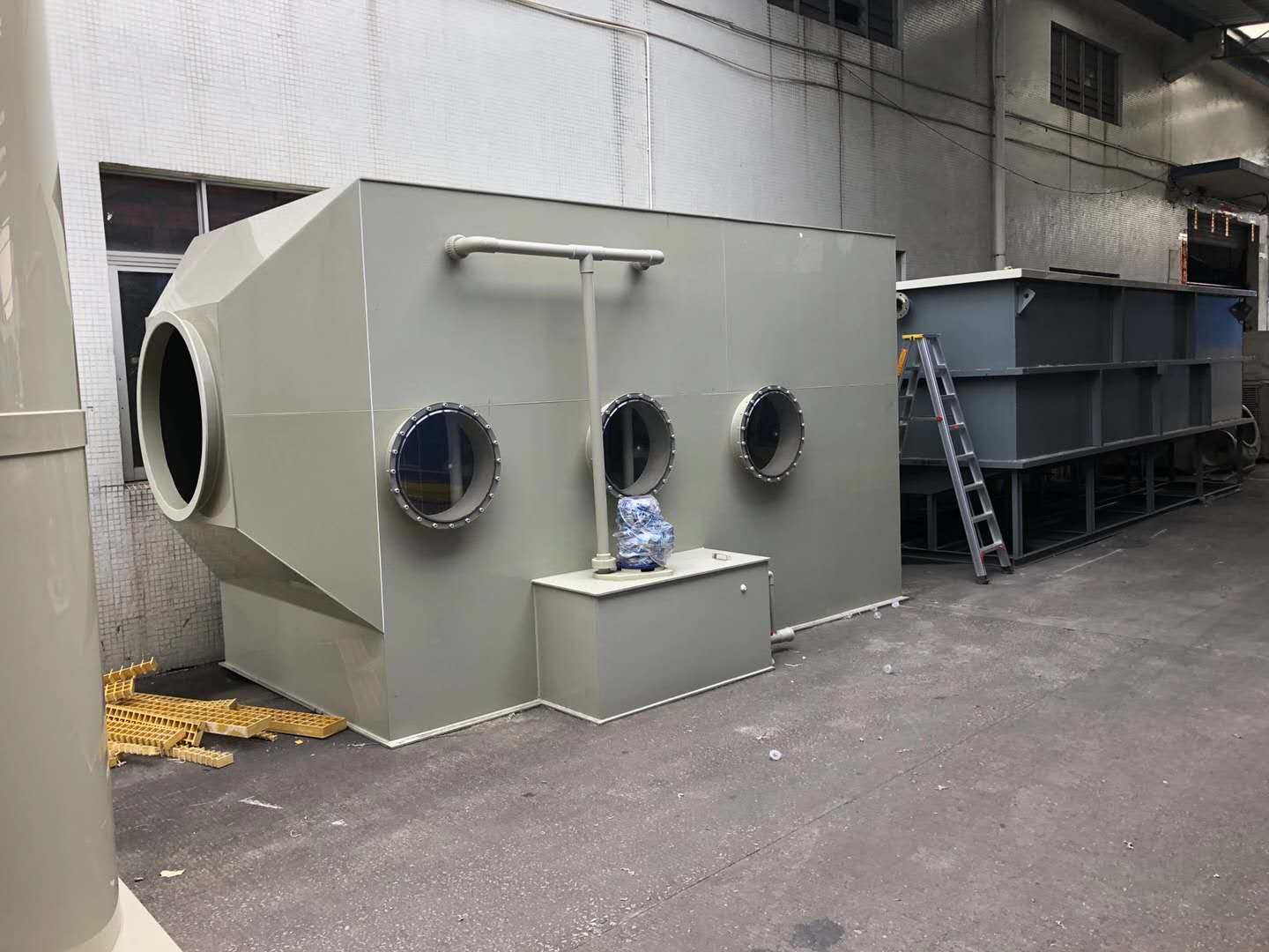 �|ݸĳ���᷿����U��̎���O��(�����L�C,�h(hu��n)���L�C��